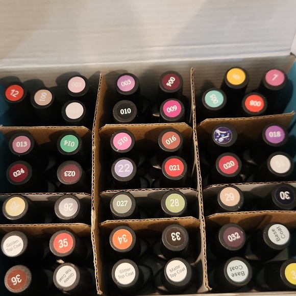 Nail Art Kit with LED Lamp and Drill - Pink - Picture 9 of 12